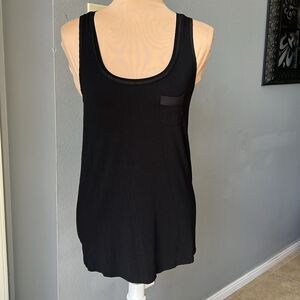 White House Black Market tank